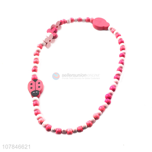 Delicate Design Wooden Beaded Necklace For Children