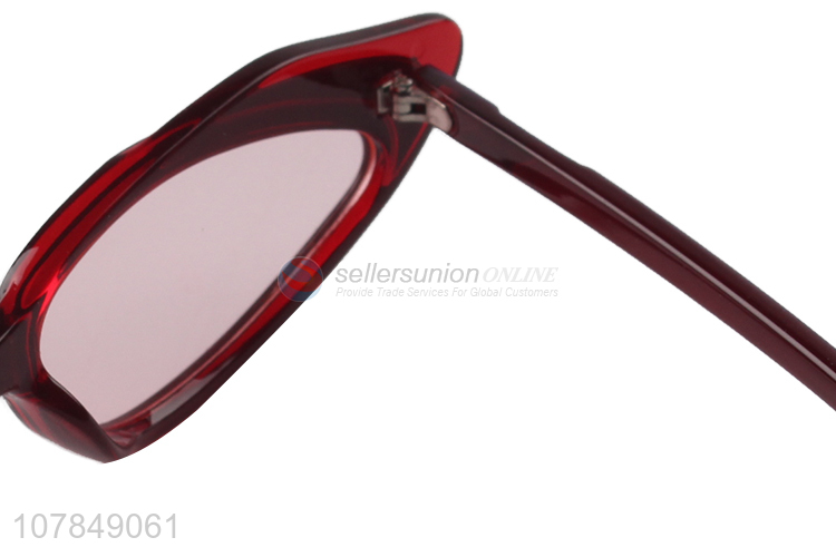 Creative Design Plastic Sunglass Personalized Glasses