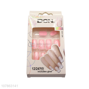 Fashionable Press On Nails Artificial Nail Tips Set