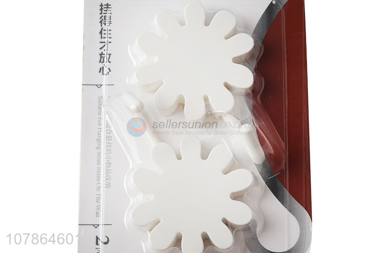 Latest arrival punch free flower shape sticky hooks for kitchen