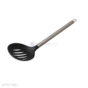 Good wholesale price frosted five-hole household hollow soup spoon