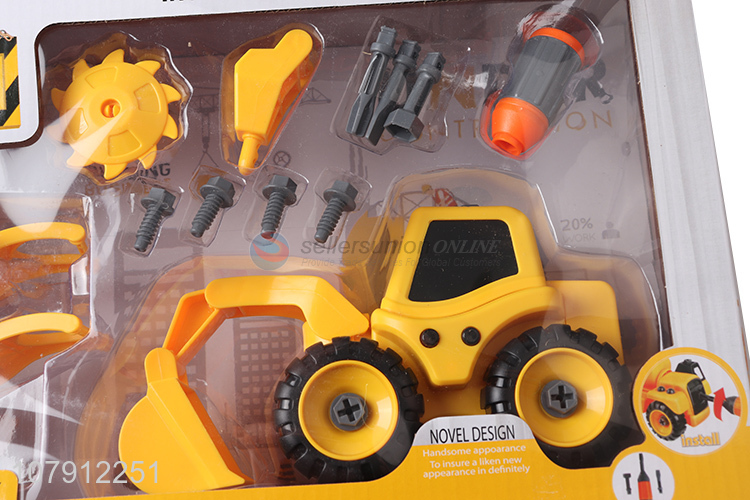 Best selling combined disassembly construction vehicle set plastic toy vechicle