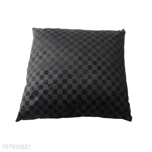 Wholesale fashionable decorative good resilience checked back pillow cushion