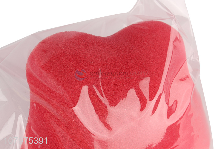 Low price strawberry shape kids body cleaning bath sponge