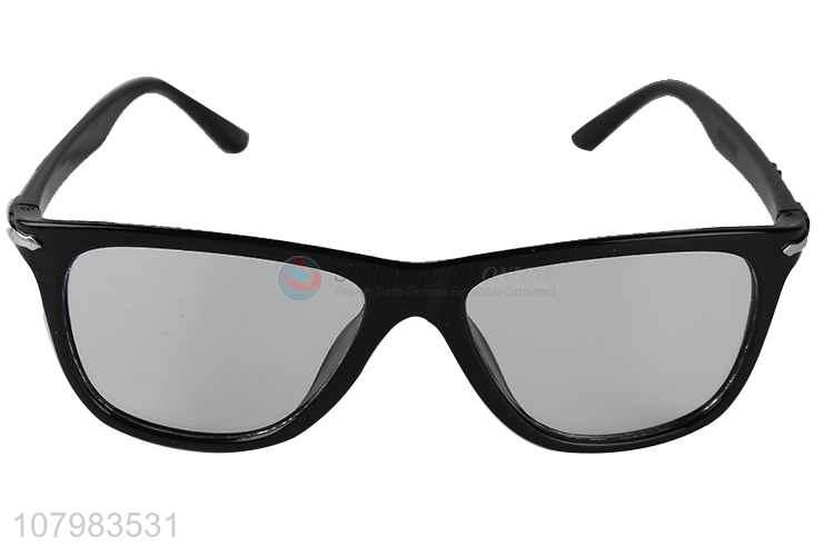 Simple Style Black Frames Sunglass Fashion Eyewear For Adults