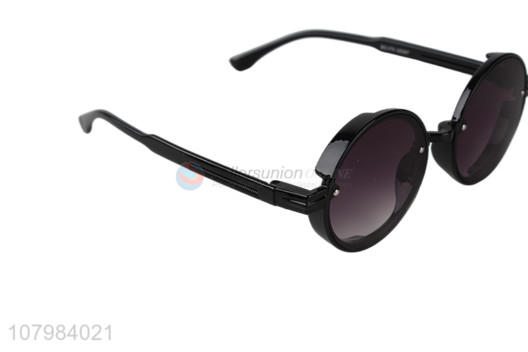 Latest Round Glasses Fashion Sunglasses Stylish Eyewear Wholesale