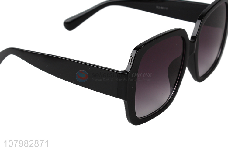 Best Quality Leisure Sunglasses Fashion Adults Eyewear