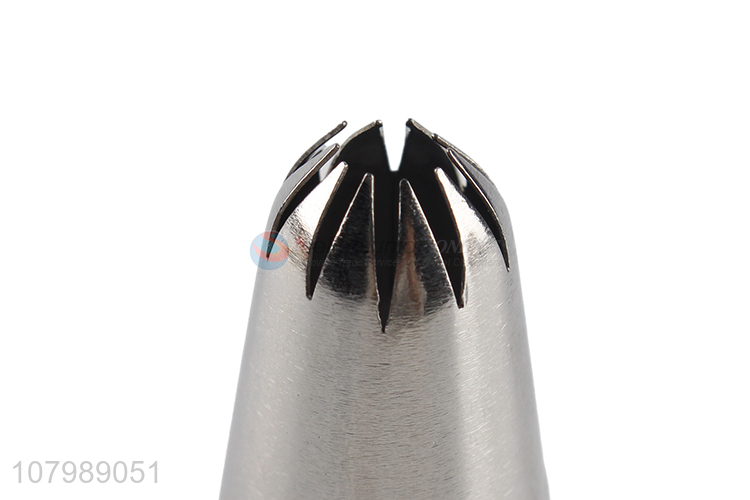 Factory wholesale stainless steel cake decoration piping nozzles tools