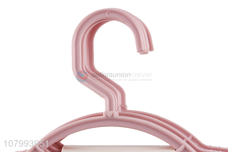 Most popular anti-slip seamless plastic display clothes hanger skirt hanger