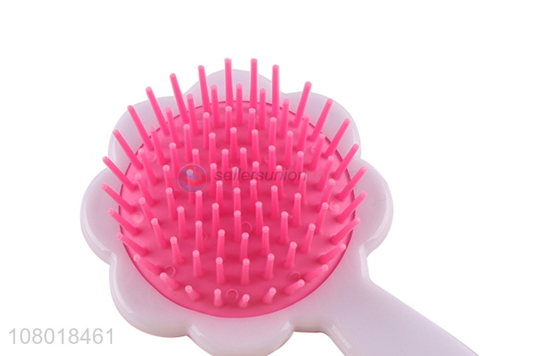 Yiwu market plastic comb creative hairdressing massage comb