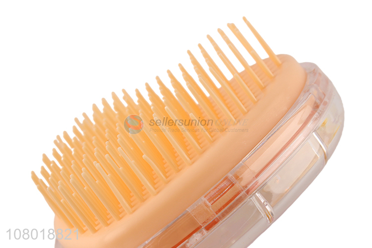 Yiwu wholesale heart-shaped plastic hairdressing comb