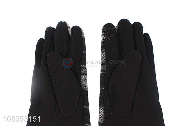 Yiwu wholesale black ladies winter outdoor warm gloves