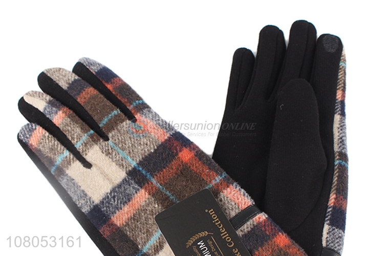 Yiwu Market Ladies Fashion Gloves Outdoor Cycling Gloves