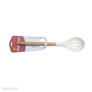 China supplier wooden handle utensils slotted ladle