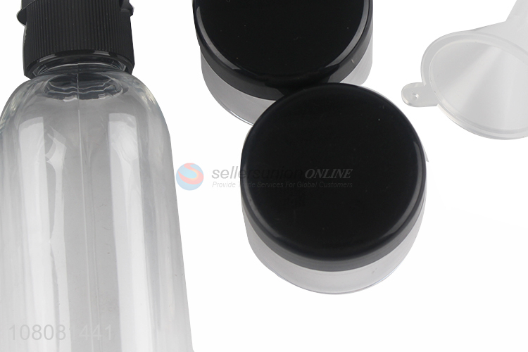 Wholesale empty travel bottle set cosmetic plastic spray bottle set