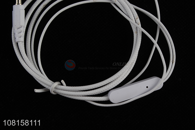 New arrival cheap in-ear wired headphones for cell phone