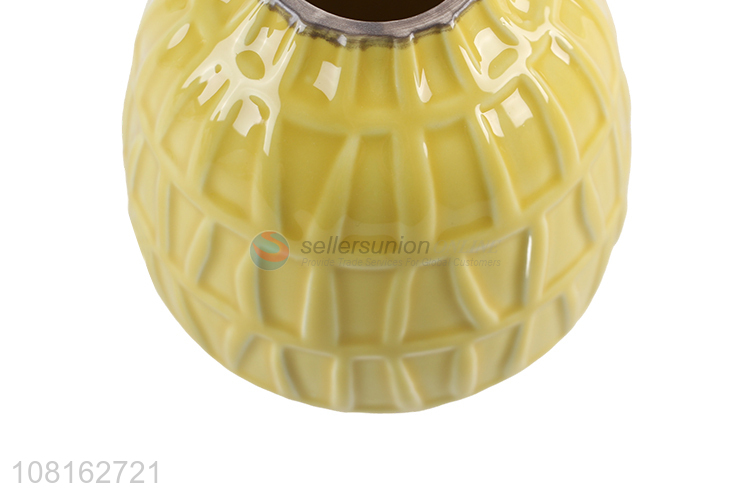 China supplier embossed ceramic flower vases for decoration