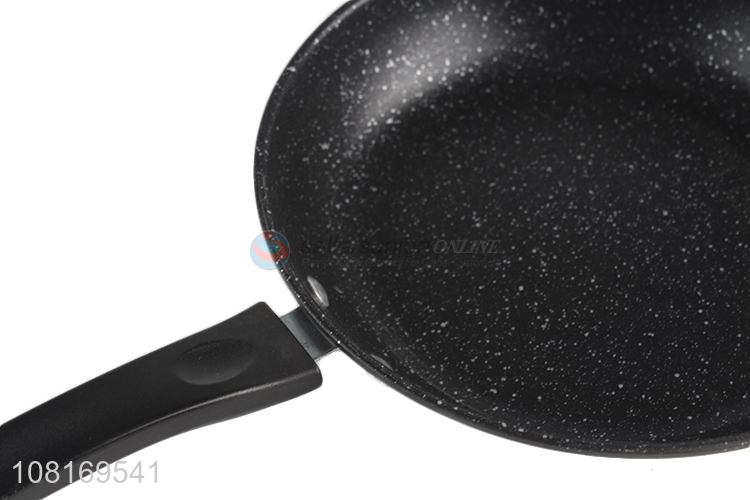 Wholesale Fashion Cookware Flat-Bottomed Fry Pan With Soft Handle