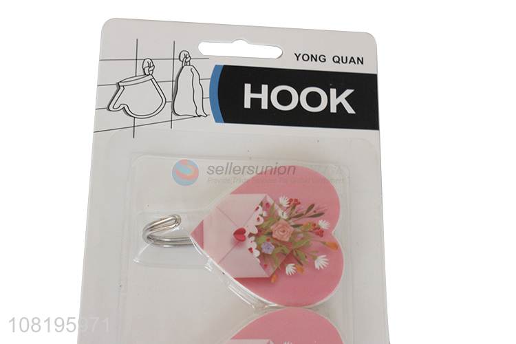 Hot selling love sticky hooks household wall hooks