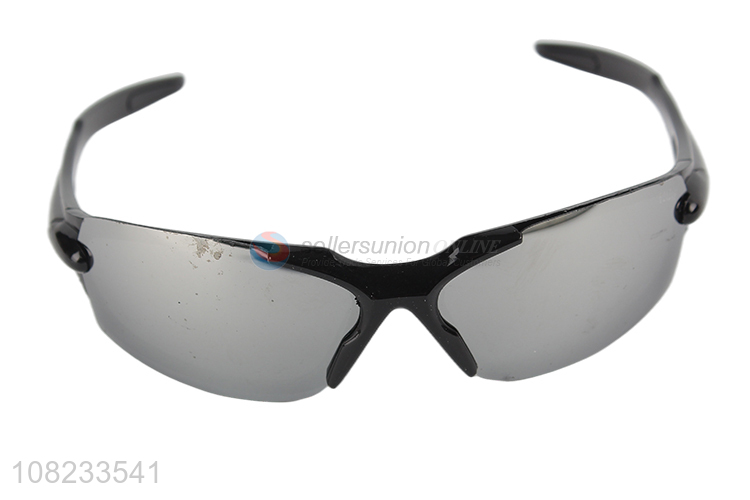 Yiwu supplier cool sunglasses fashion all-match sunglasses