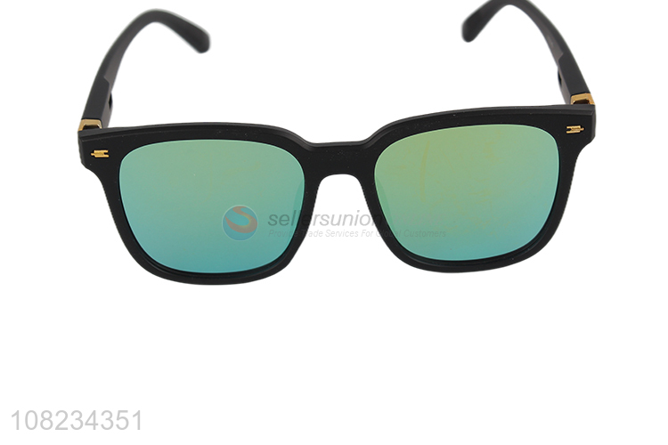 Wholesale creative polarized sunglasses fashion accessories