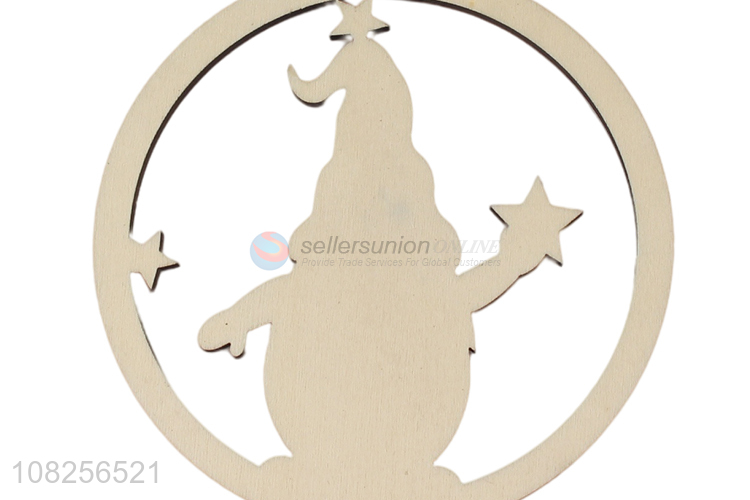 Online wholesale cute wood carving pendant party pendant