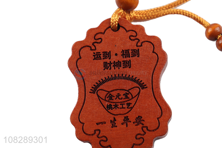 Factory direct sale wood carved keychain with top quality