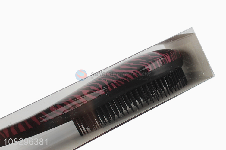 Yiwu market daily use plastic hair comb for hair salon tools