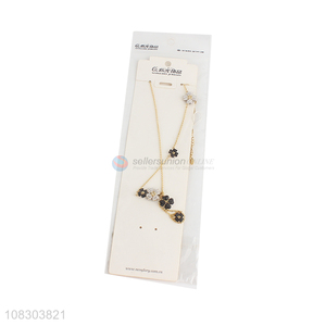 Yiwu wholesale ladies <em>fashion</em> <em>necklace</em> girls elegant chain