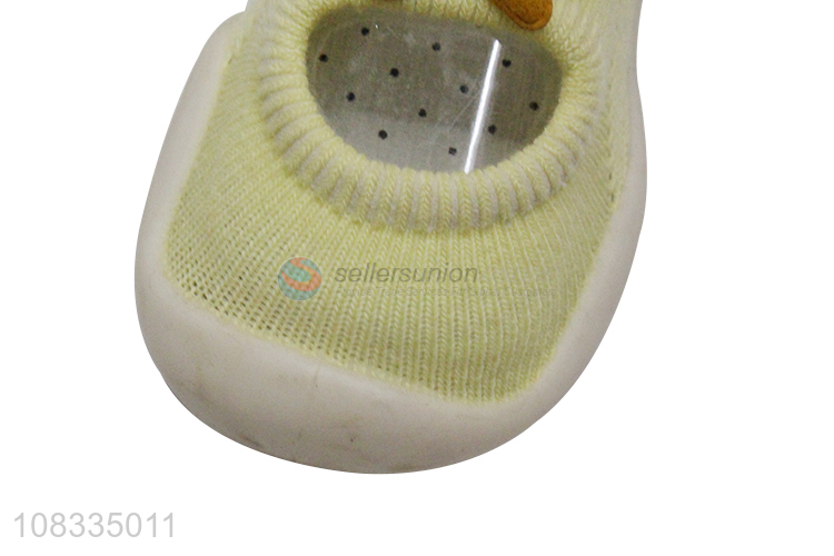 Latest design non-slip baby floor socks shoes with top quality