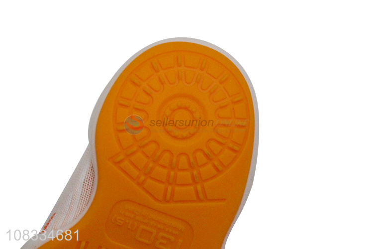 Wholesale from china comfortable baby socks baby walk shoes