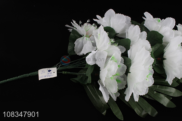 New Design Non-Woven Petals Plastic Simulation Flower