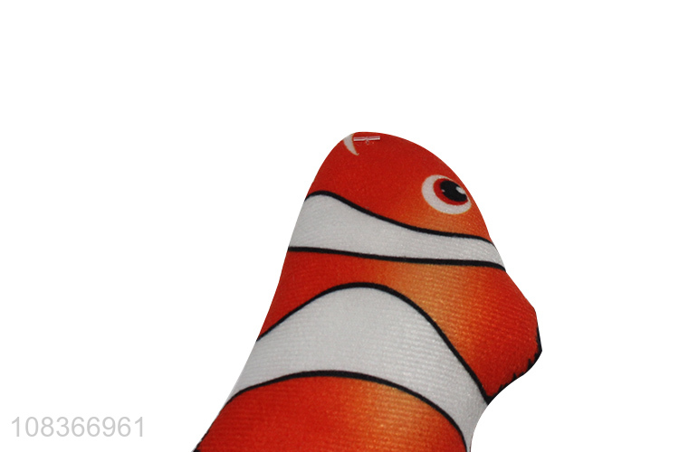 Delicate Design Fish Shape Pet Chew Toy Interactive Cat Toy