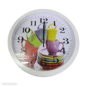 China market plastic battery quartz wall clock wholesale