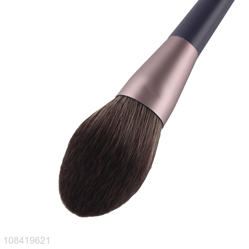 Most popular daily use cosmetic tools foundation brush