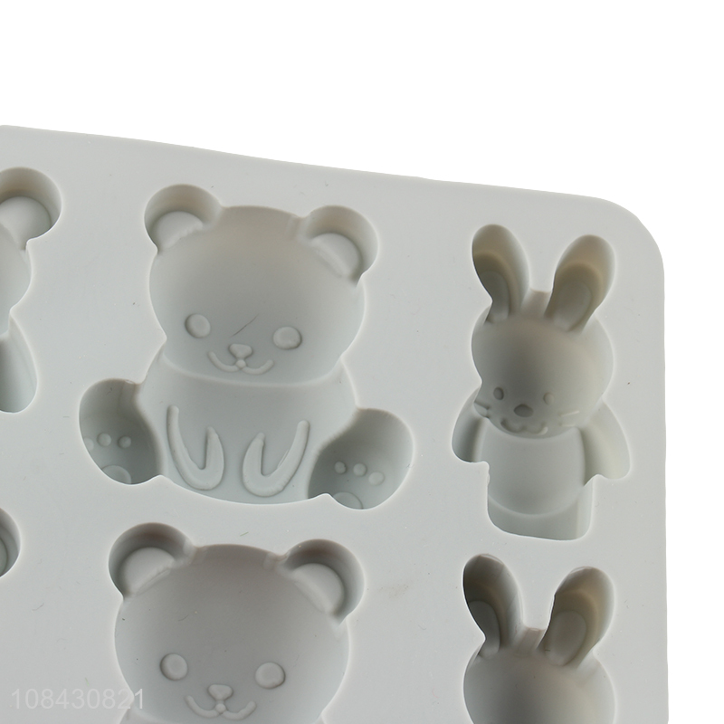 Wholesale cartoon animal shape silicone molds for candy chocolate jelly