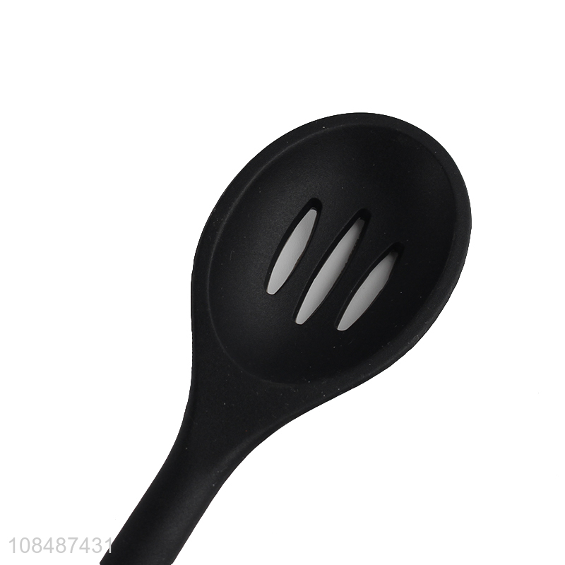 China imports kitchen cooking tool non-stick slotted silicone spoon for mixig