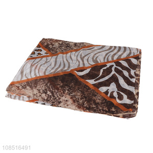 Wholesal animal skin printed <em>scarf</em> shawl one size beach wrap