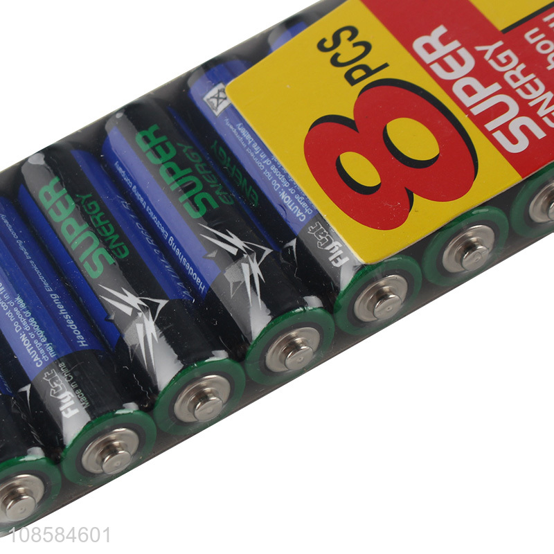 High quality 8 pieces 1.5V AA carbon-zinc batteries