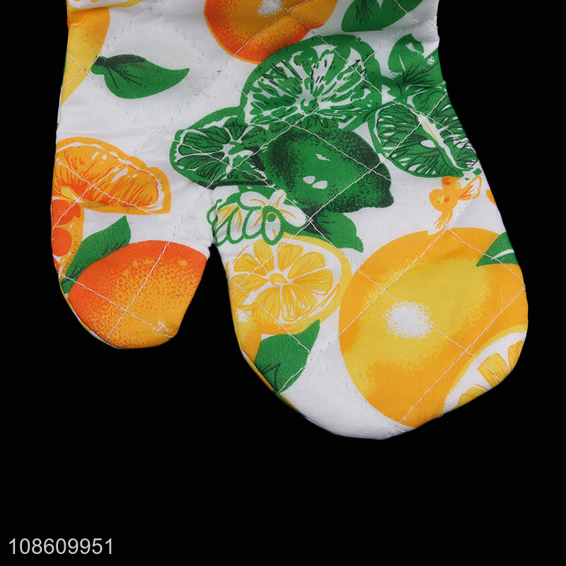 Wholesale printed microwave oven mitt and pot holder set kitchen accessories