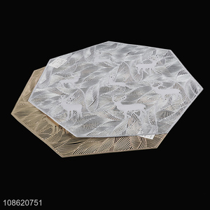 Factory price metallic hollow vinyl pvc <em>placemat</em> for dining table