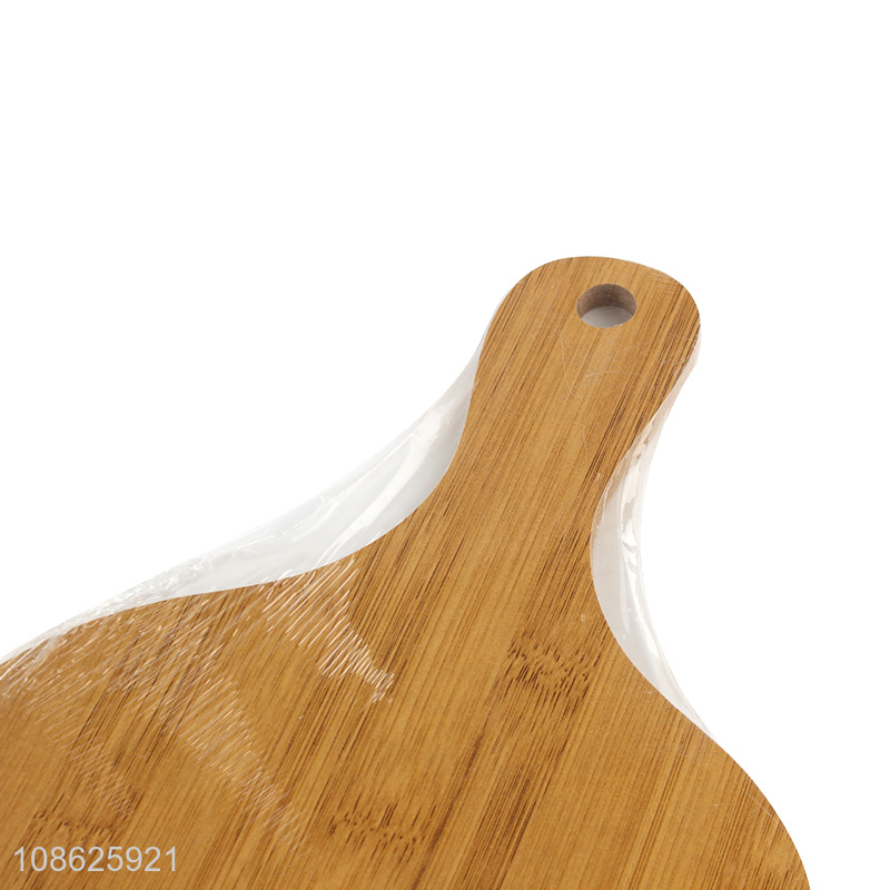 Wholesale wooden pizza serving board wooden cutting board with handle