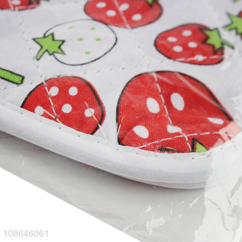 Wholesale heat resistant strawberry printed cotton pot holder heat pads