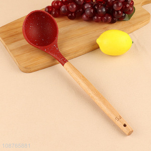 China supplier kitchen utensils soup ladle