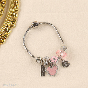 Yiwu wholesale charm bead brecelet for girls