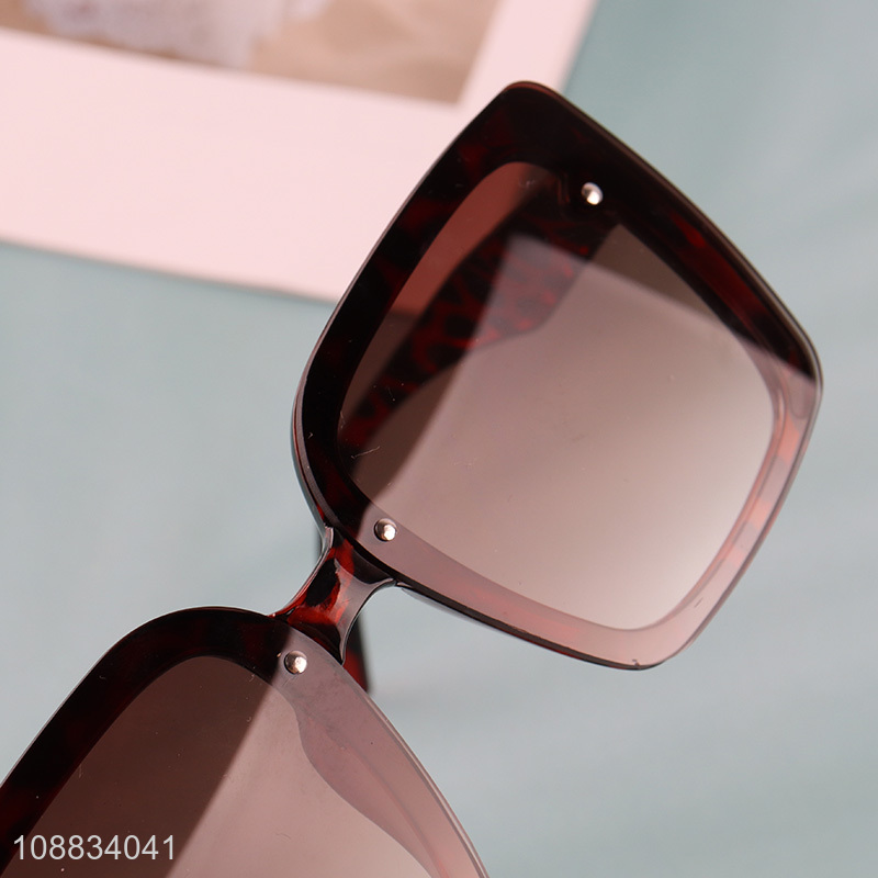 Top selling fashionable retro men women sunglasses