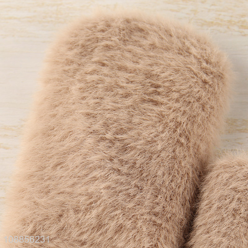 New product winter warm soft fluffy knitted gloves for women men