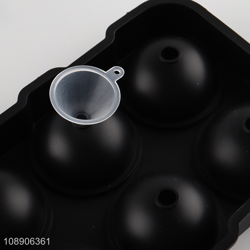 High quality 6-cavity silicone ice cube tray with lid for freezer