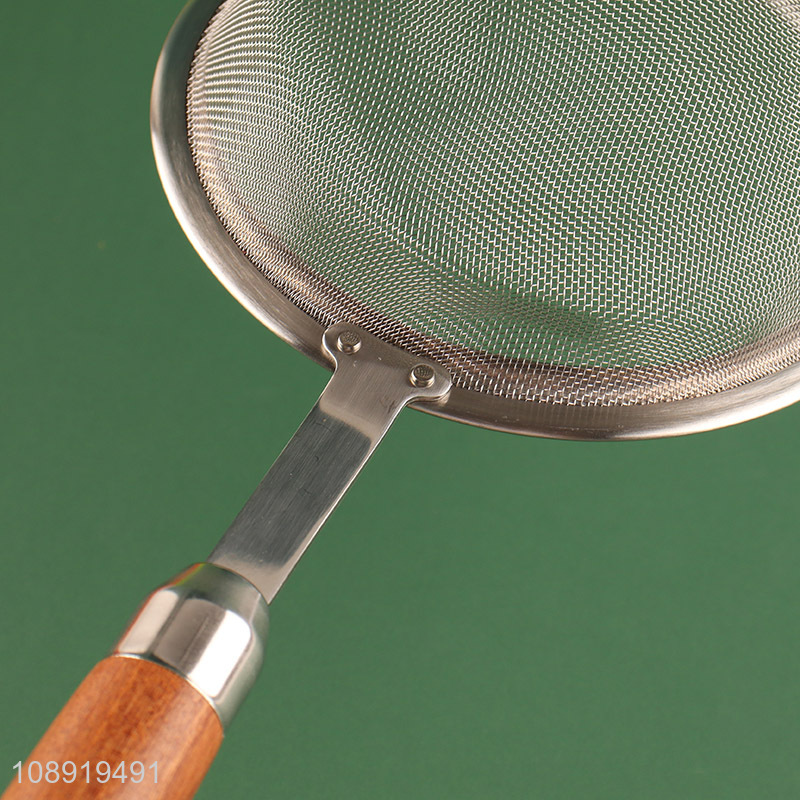 Yiwu market stainless steel colander strainer spoon mesh for sale