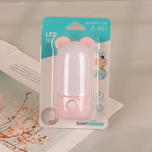 Good Quality 3LED Warm Light+5LED White Light Energy-Saving Night Light